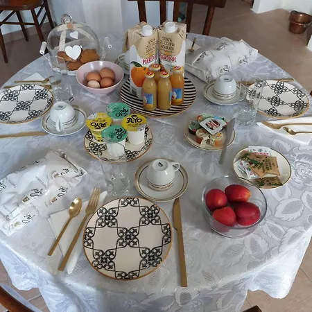 Bed & Breakfast Il Borgo Delle Emozioni *